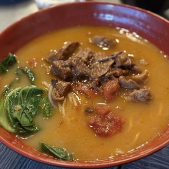 Long's Noodle - Braised Beef Brisket With Tomato Noodle Soup - Noodles Near Me - Foothill Ranch, California Long's Noodle - Braised Beef Brisket With Tomato Noodle Soup - Noodles Near Me - Foothill Ranch, California