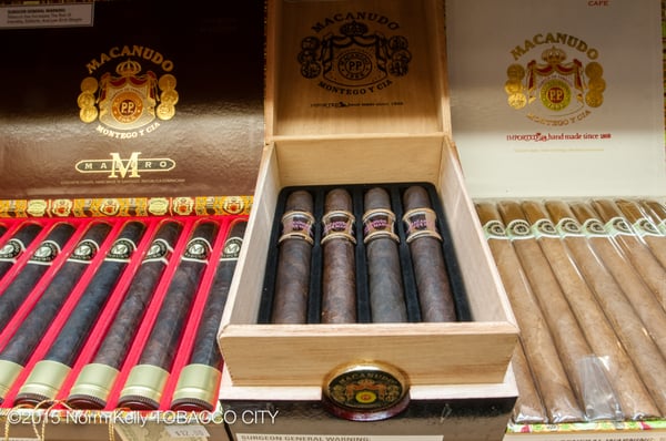 Tobacco City, 3281 W 115th St, Merrionette Park, IL 60803, US
