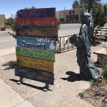 Sparkys BBQ and Espresso - Burgers Near Me - Hatch, New Mexico