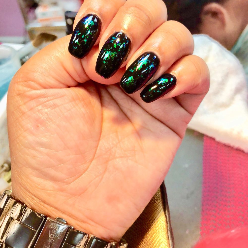 Sunny Nails Spa - Nail Salons Near Me - Farmingdale, New York