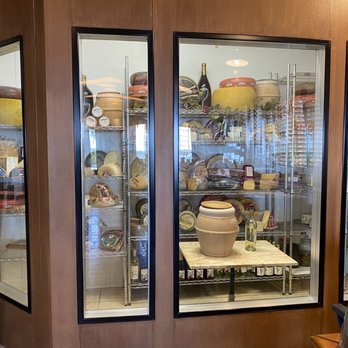 Le Vigne Winery - Wineries Near Me - Paso Robles, California