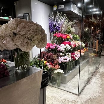 Ariston Flowers & Cafe - Flowers galore - Coffee & Tea Near Me - New York, New York Ariston Flowers & Cafe - Flowers galore - Coffee & Tea Near Me - New York, New York