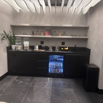 Quantum Wellness Spa - Refreshments - Naturopathic/Holistic Near Me - Los Angeles, California