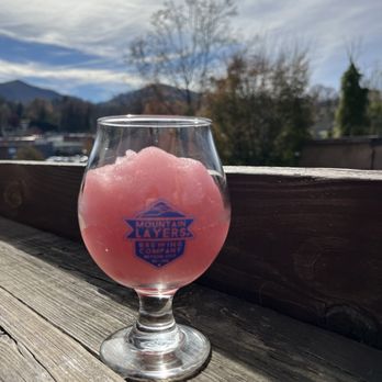 Mountain Layers Brewing Company - Breweries Near Me - Bryson City, North Carolina