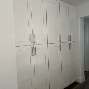 INCA Kitchen & Bath - White shaker pantry - Cabinetry Near Me - North Hollywood, California INCA Kitchen & Bath - White shaker pantry - Cabinetry Near Me - North Hollywood, California