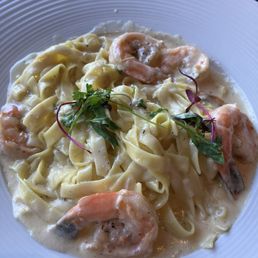 Fettuccine Alfredo Con Pollo