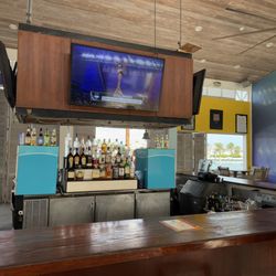 Healing Hole Rum Bar - Bar area