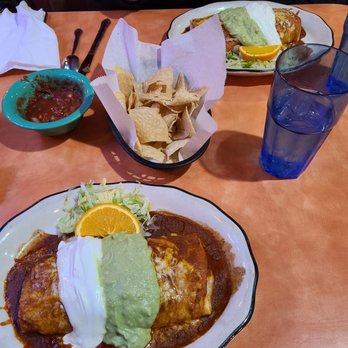 Pedro's Mexican Restaurant - We ordered the same thing and didn't know it. Lol - Mexican Near Me - Atascadero, California