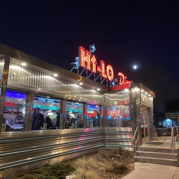 Hi-Lo Diner - Outside - Diners Near Me - Minneapolis, Minnesota
