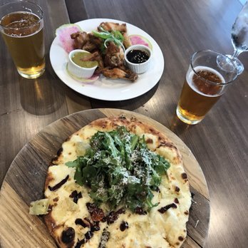 Valle Eatery & Bar - Pizza and wings - Bars Near Me - Lompoc, California