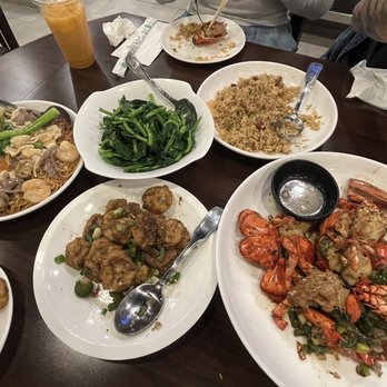 Happy Bee Kitchen - Chinese Near Me - Artesia, California
