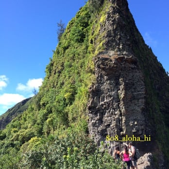 Pali Puka - Almost there - Hiking Near Me - Nu'uanu Pali, Hawaii Pali Puka - Almost there - Hiking Near Me - Nu'uanu Pali, Hawaii
