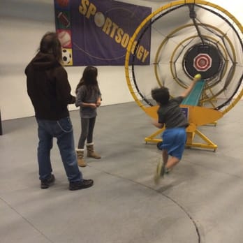 Scienceworks Hands-On Museum - Tracking our throwing speed! - Museums Near Me - Ashland, Oregon