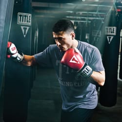 TITLE Boxing Club
