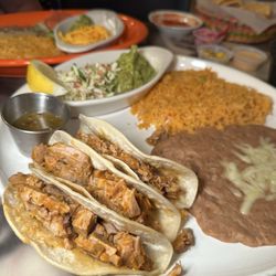 La Casita Mexican Resturant & Cantina - Pork Carnitas Tacos