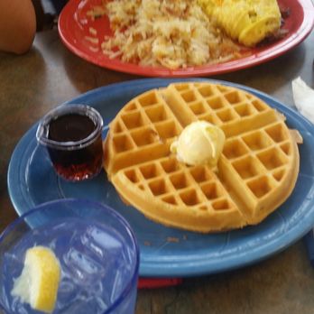 Biscuits Cafe - Waffle and Bacon Omelette - Breakfast & Brunch Near Me - Gresham, Oregon
