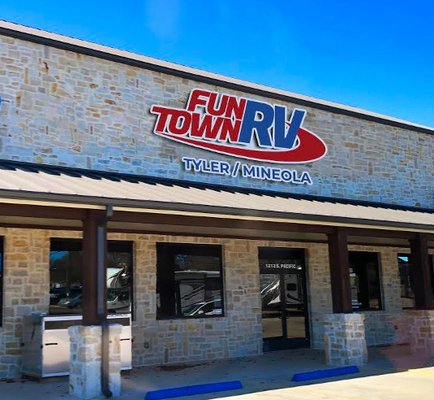Fun Town Rv FUN TOWN RV TYLER - Updated July 2026 - 28 Photos & 21 Reviews - 1212 S ...