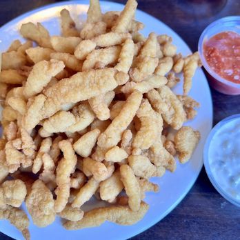 Barbara's Fishtrap - Clam strips (5/5) - Seafood Near Me - Half Moon Bay, California