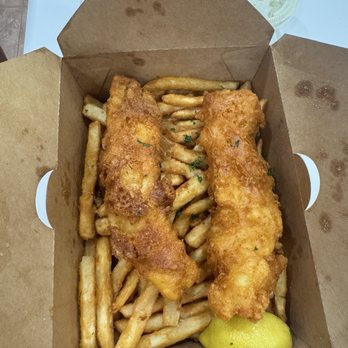 Fish District - fish & chips (Alaskan cod, battered fries) - Seafood Near Me - Carlsbad, California