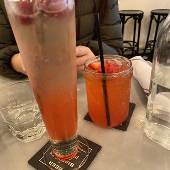 Jacob's Pickles - Jam jar cocktail and autumn cocktail - Comfort Food Near Me - New York, New York Jacob's Pickles - Jam jar cocktail and autumn cocktail - Comfort Food Near Me - New York, New York
