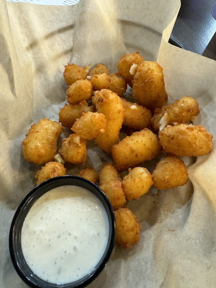 THE BRASS TAP 465 Kingwood Dr, Kingwood, Texas Beer Bar