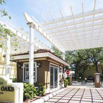 Royal Oaks Townhomes - Apartments Near Me - Hollywood, Florida Royal Oaks Townhomes - Apartments Near Me - Hollywood, Florida