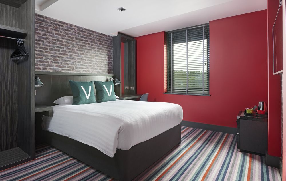 Village Urban Resort Glasgow