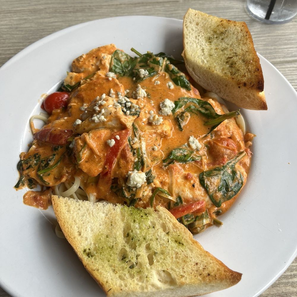 Old City Pub - Sautéed Chicken & Pasta - Pubs Near Me - Wildwood, New Jersey Old City Pub - Sautéed Chicken & Pasta - Pubs Near Me - Wildwood, New Jersey