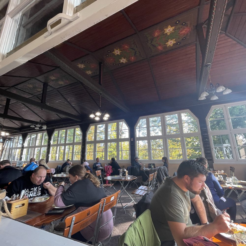 Diana Restaurace - Lovely architecture and festive atmosphere. - Czech Near Me - Karlovy Vary, KA Diana Restaurace - Lovely architecture and festive atmosphere. - Czech Near Me - Karlovy Vary, KA