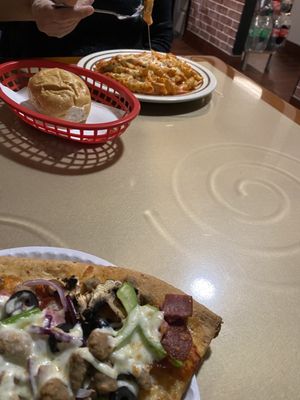 NEW YORK PIZZERIA by null