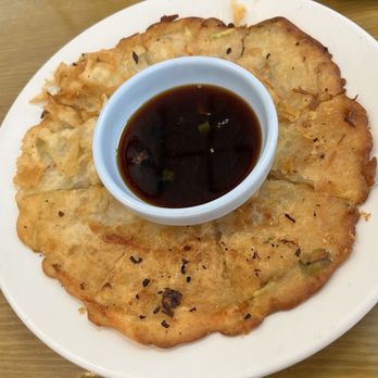 Ban Po Jung - Free veggie pancake - Korean Near Me - Chicago, Illinois