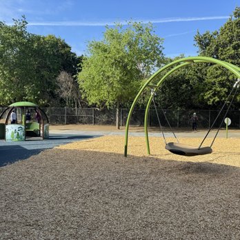 Creekside Park - Parks Near Me - Cupertino, California Creekside Park - Parks Near Me - Cupertino, California