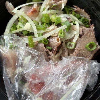 Pho Saigon - Pho with tendon and beef - Vietnamese Near Me - Pleasanton, California Pho Saigon - Pho with tendon and beef - Vietnamese Near Me - Pleasanton, California