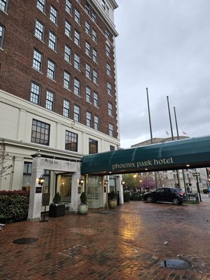 Phoenix Park Hotel by null