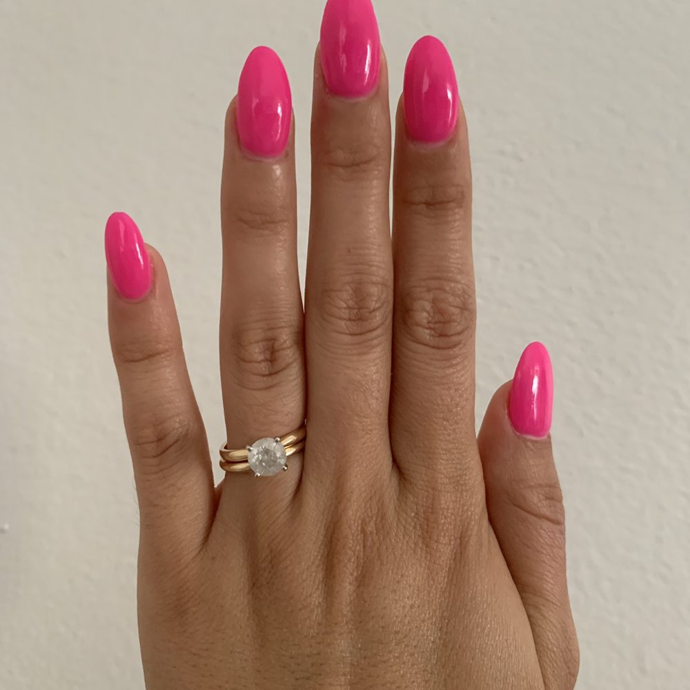 Dip powder! Other places leave the nails bubbly but Hannah did a great job. I love them! Dip powder! Other places leave the nails bubbly but Hannah did a great job. I love them!