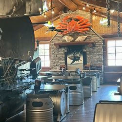 Captain Hook Seafood - Crazy fun and wild decor. Big crabs, chains hanging from the ceiling.