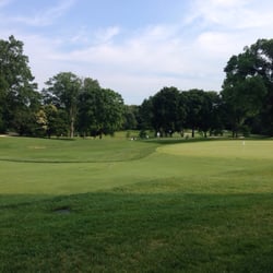 Quaker Ridge Golf Club