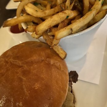 Craft House - Yet even more of the burger - New American Near Me - Dana Point, California
