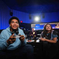 FPX MovieLab - Gaming on the big screen