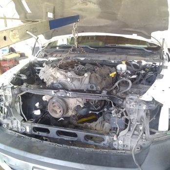 Robert's Mobile Mechanics - Auto Repair Near Me - Woodway, Texas