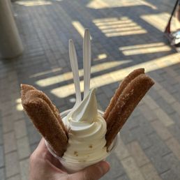 Churro sundae Churro sundae