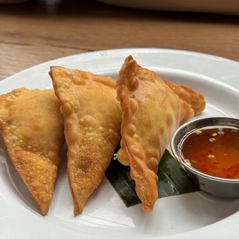 Gai Noi - Won ton - Desserts Near Me - Minneapolis, Minnesota Gai Noi - Won ton - Desserts Near Me - Minneapolis, Minnesota