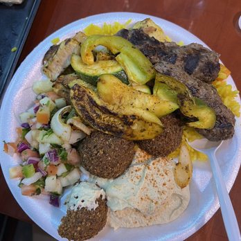 Oasis Cafe - Mediterranean Near Me - Chicago, Illinois