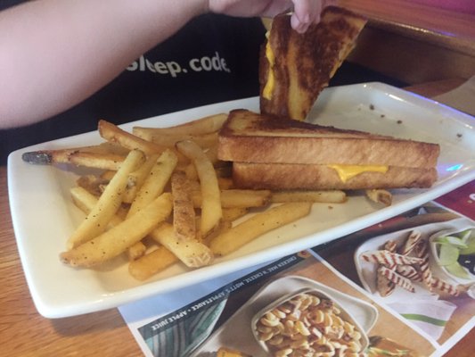 Applebee's Grill + Bar by null