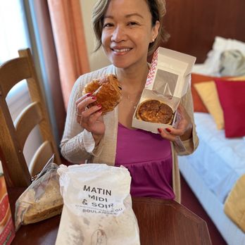 Erik Kayser - Can't get enough of them that we have to have take aways to bring to our next destination. - Bakeries Near Me - Paris, 75