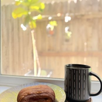 Pastry Cat - Bakeries Near Me - Sacramento, California Pastry Cat - Bakeries Near Me - Sacramento, California