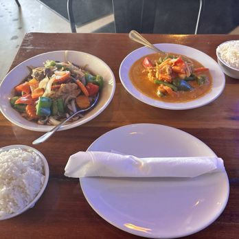 Atchana's Homegrown Thai - I brought in the fish I caught on a local charter fishing boat and asked them to prepare it. Take a look. YUM!!!! - Thai Near Me - Miami, Florida Atchana's Homegrown Thai - I brought in the fish I caught on a local charter fishing boat and asked them to prepare it. Take a look. YUM!!!! - Thai Near Me - Miami, Florida