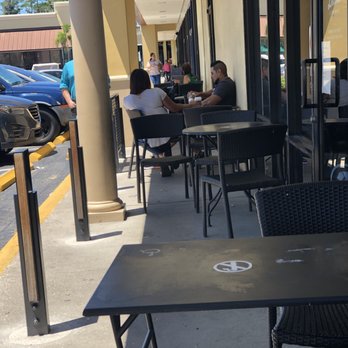 Starbucks - The chaotic nature of this picture makes my eye twitch. - Coffee & Tea Near Me - Tampa, Florida Starbucks - The chaotic nature of this picture makes my eye twitch. - Coffee & Tea Near Me - Tampa, Florida