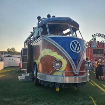 Bentley Polo Party - Art car by Walter Warehouse - Amateur Sports Teams Near Me - Scottsdale, Arizona