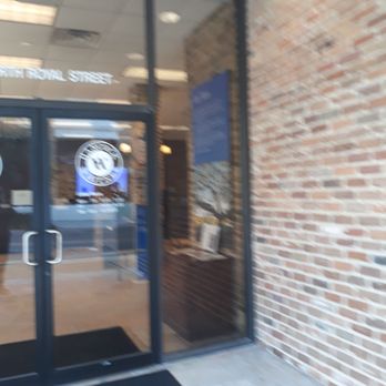 Hancock Whitney - The men who work there said I had to go outside (its 98 degrees here right now) to call my bank about their broken ATM. - Banks & Credit Unions Near Me - Mobile, Alabama